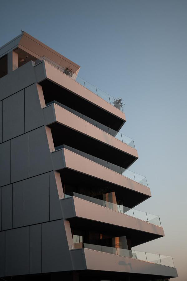 Laguna Faro Suites - Adults Only Grado Esterno foto