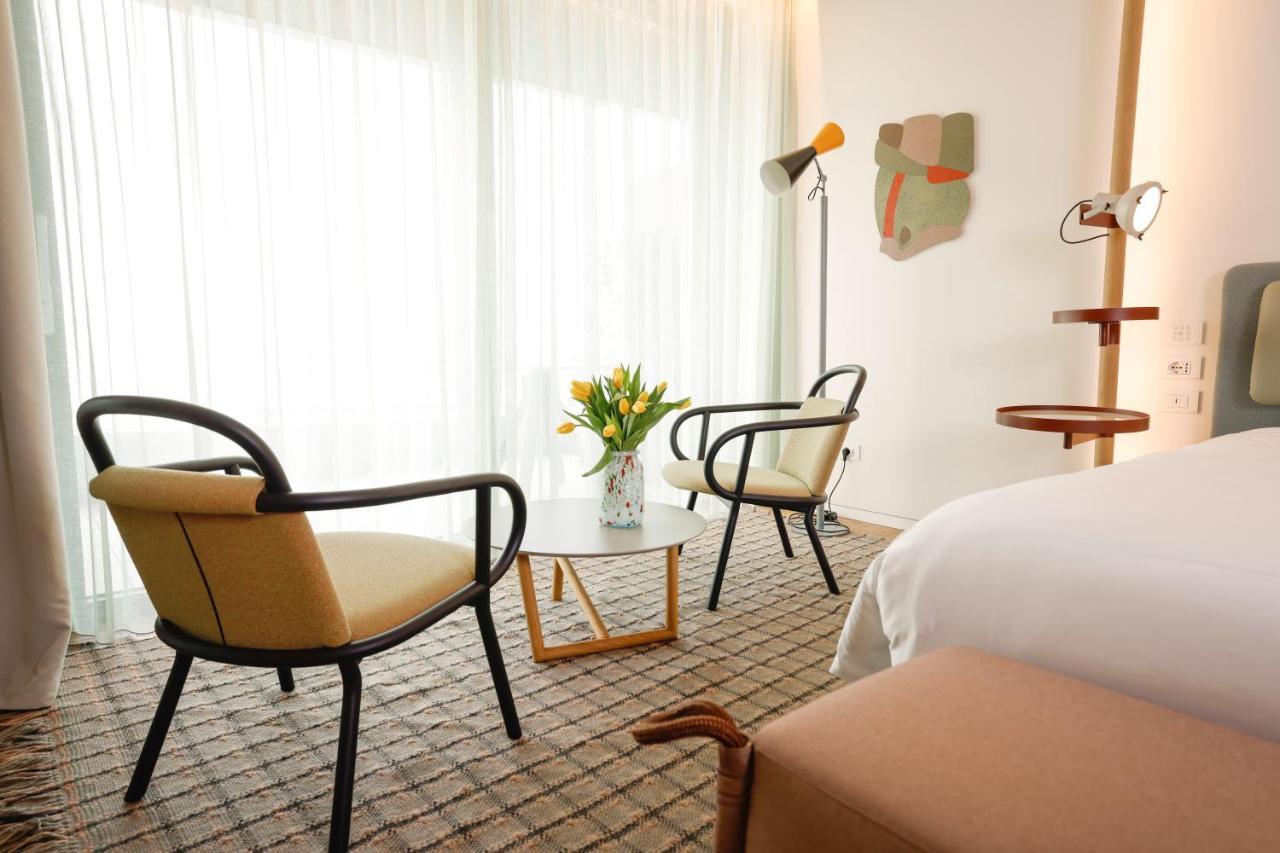 Laguna Faro Suites - Adults Only Grado Esterno foto