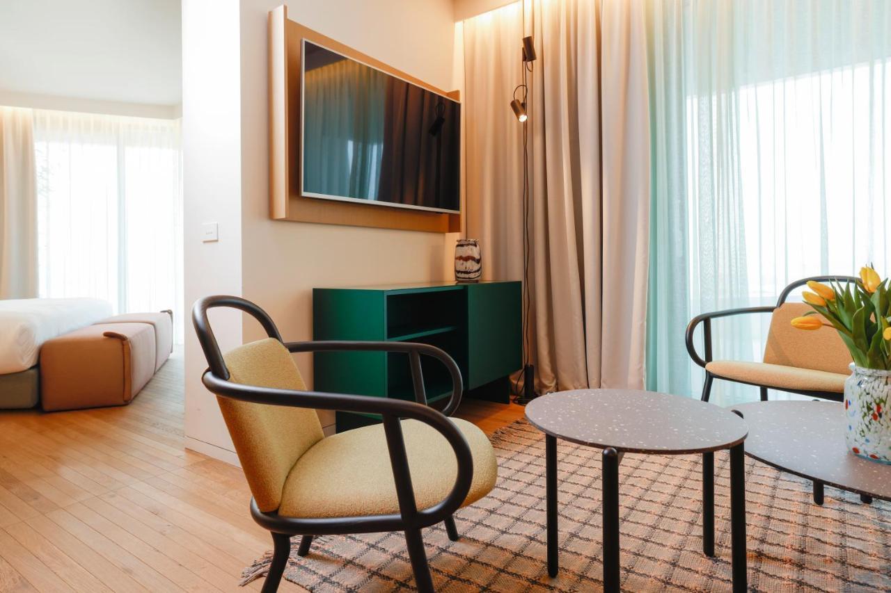 Laguna Faro Suites - Adults Only Grado Esterno foto